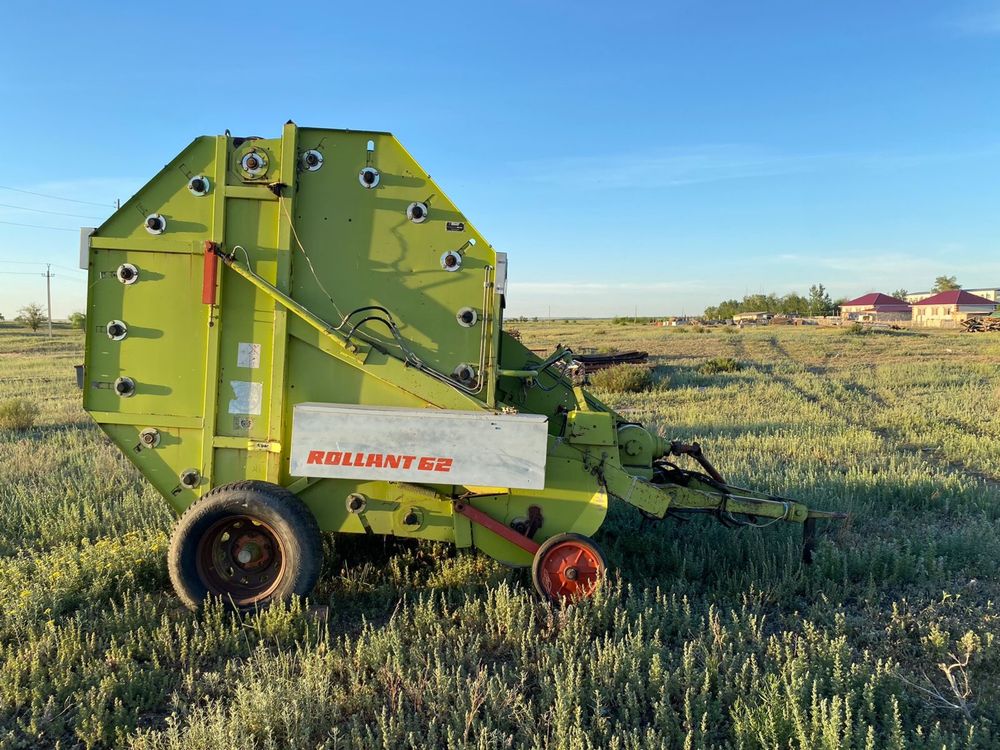 Пресс-подборщик Class Rollant 62