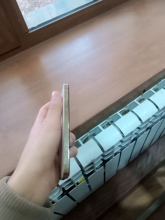 Iphone 13pro srochna sotiladi. Holati yaxshi. Manzil samarqand shahar