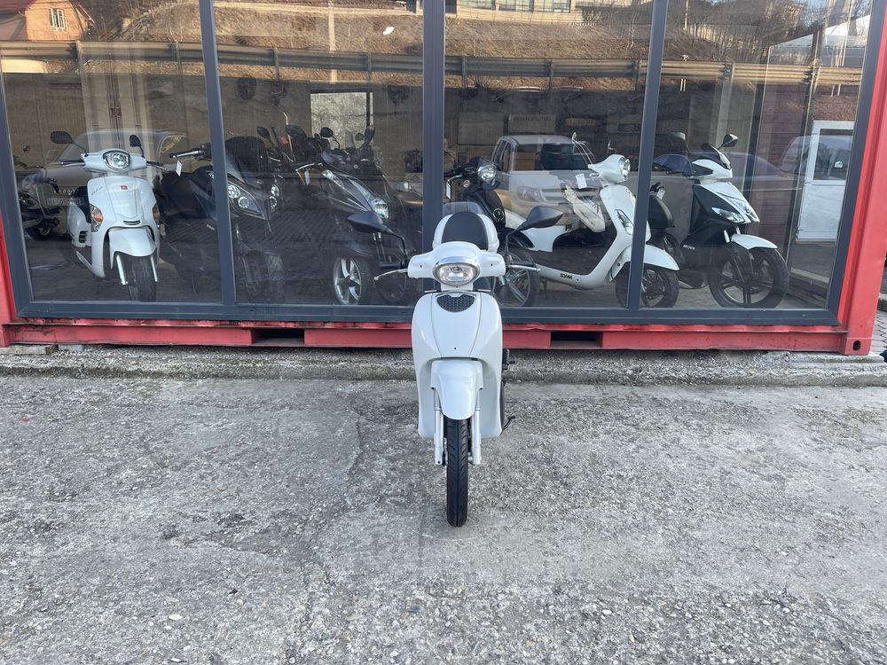 Scuter Aprilia scarabeo 100 cc