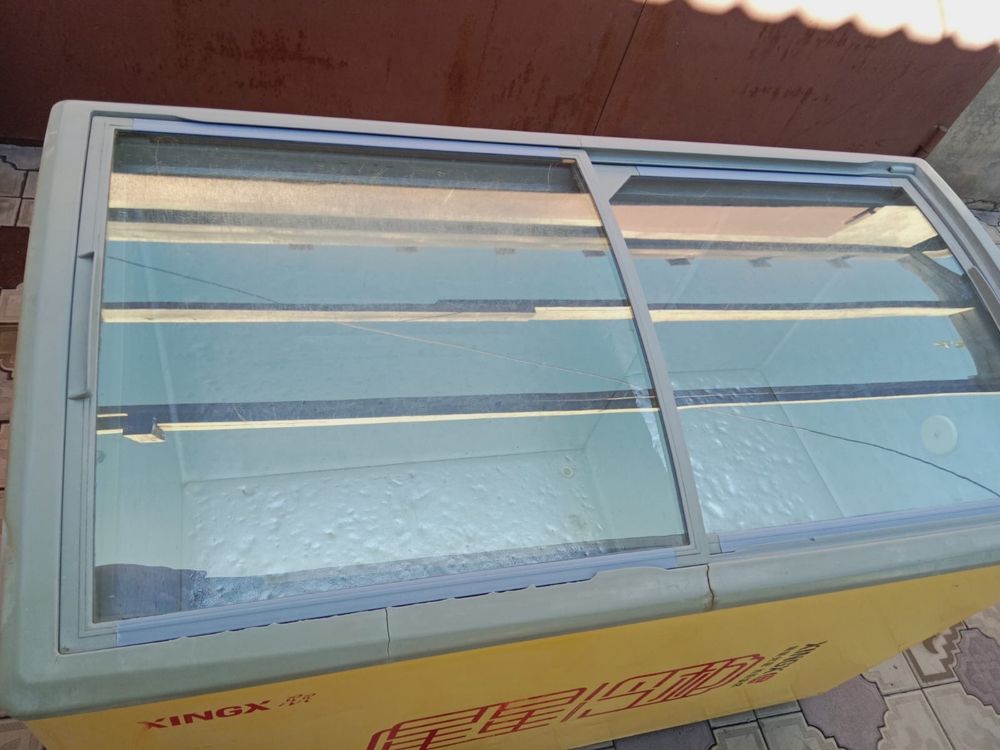 Морозильник продается