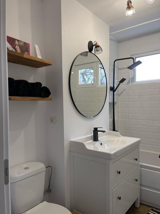 Apartament cu 2 camere, zona centrala
