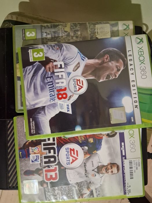 Vând Xbox 360 stare buna