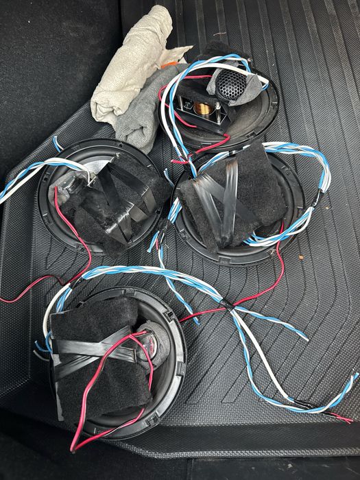 Калонка усилитл  сотилади