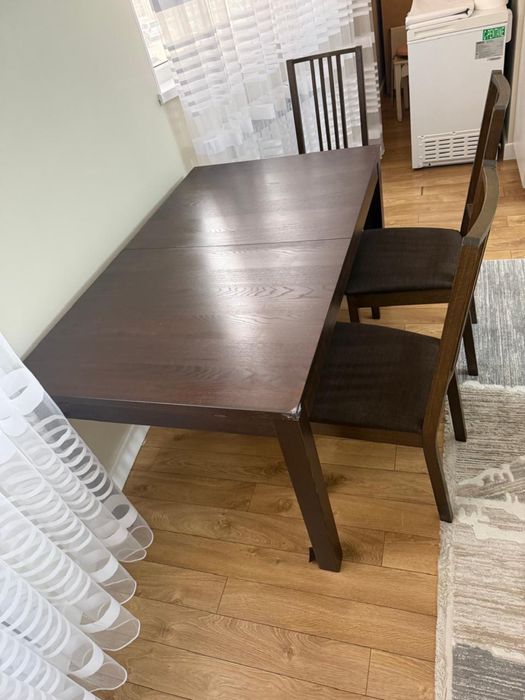 Стол с 6 стульями