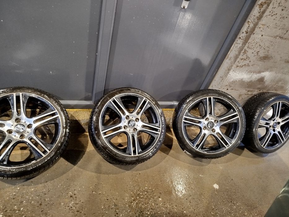 Cauciucuri +jante R17 (4x108)