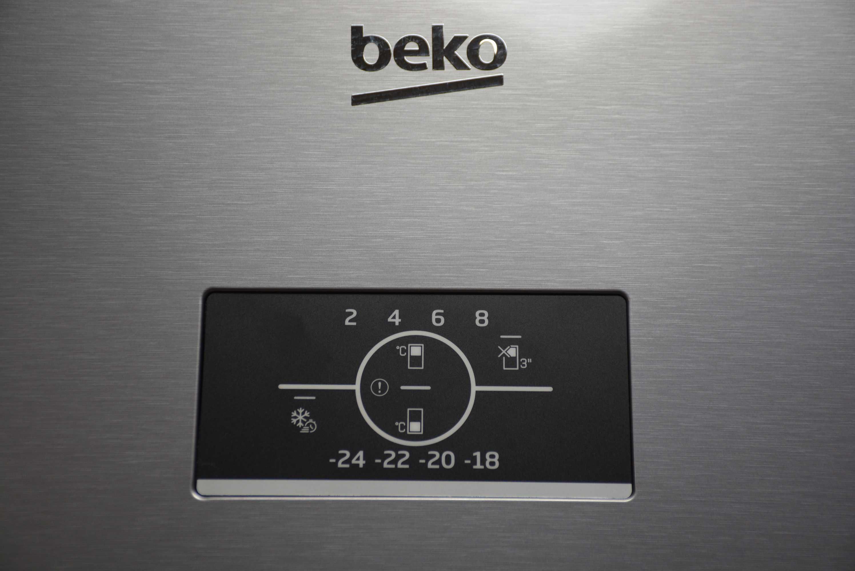 Хладилник с фризер Beko B5 RCNA 366 XB1