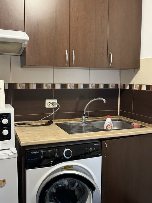 Garsonieră de vânzare