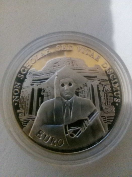 10 лева Висше образование