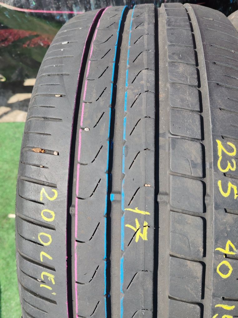 235 40 19 vara Pirelli