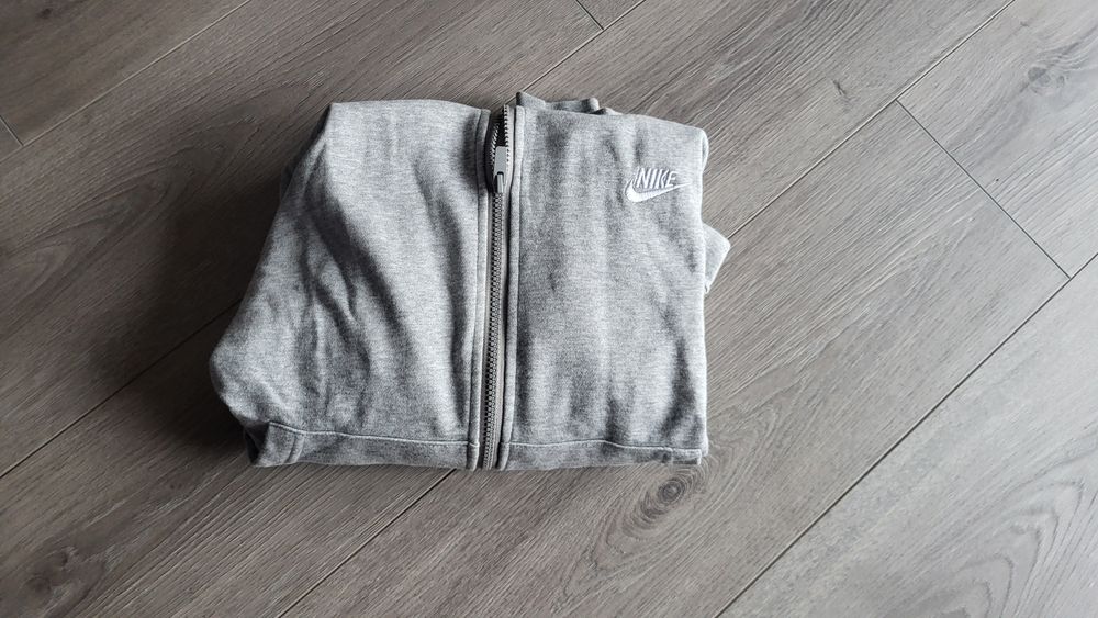 Bluza Nike cu fermoar
