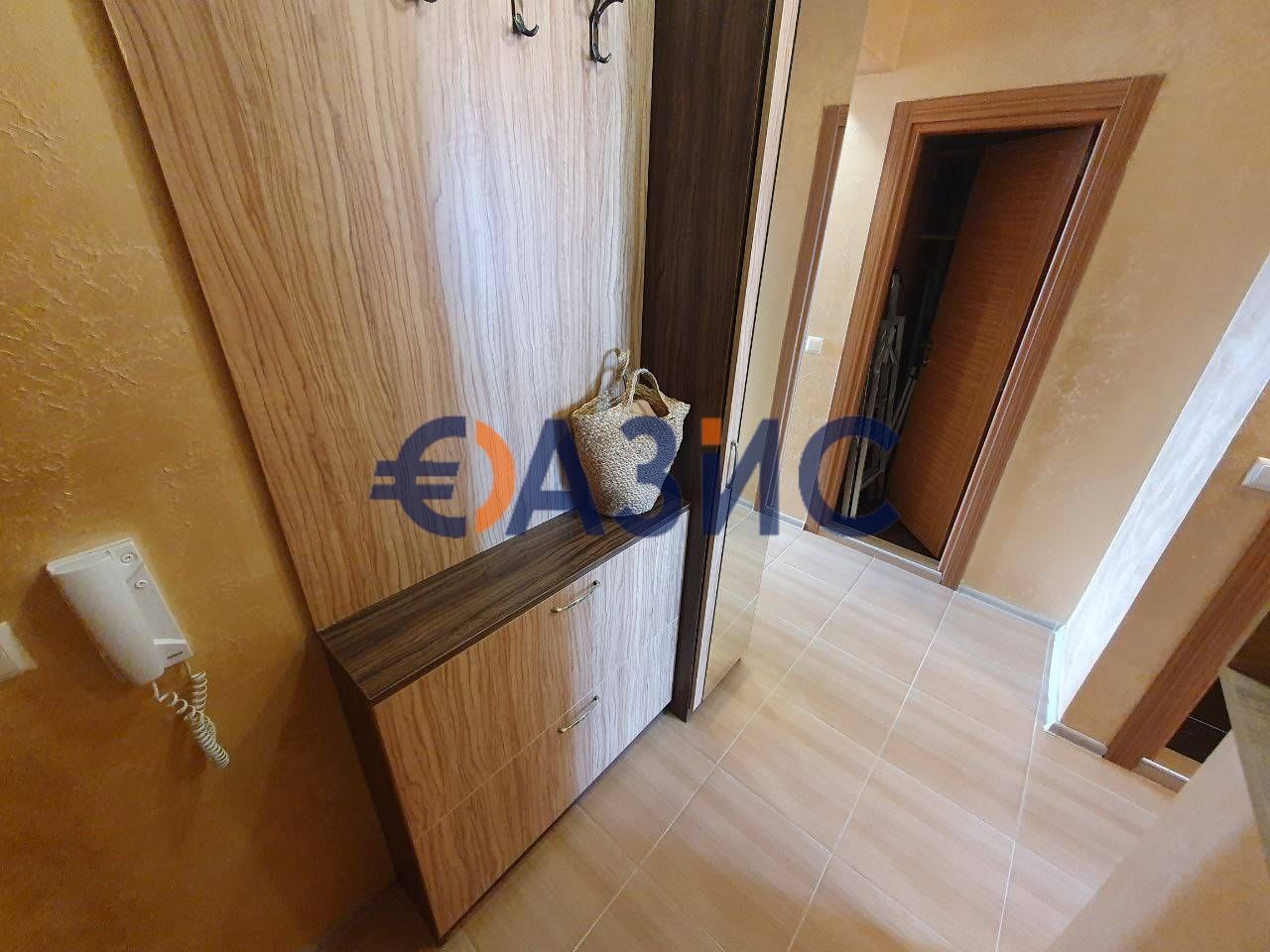 # 33430968 Тристаен апартамент в комплекс Лайфстайл Де Лукс гр.