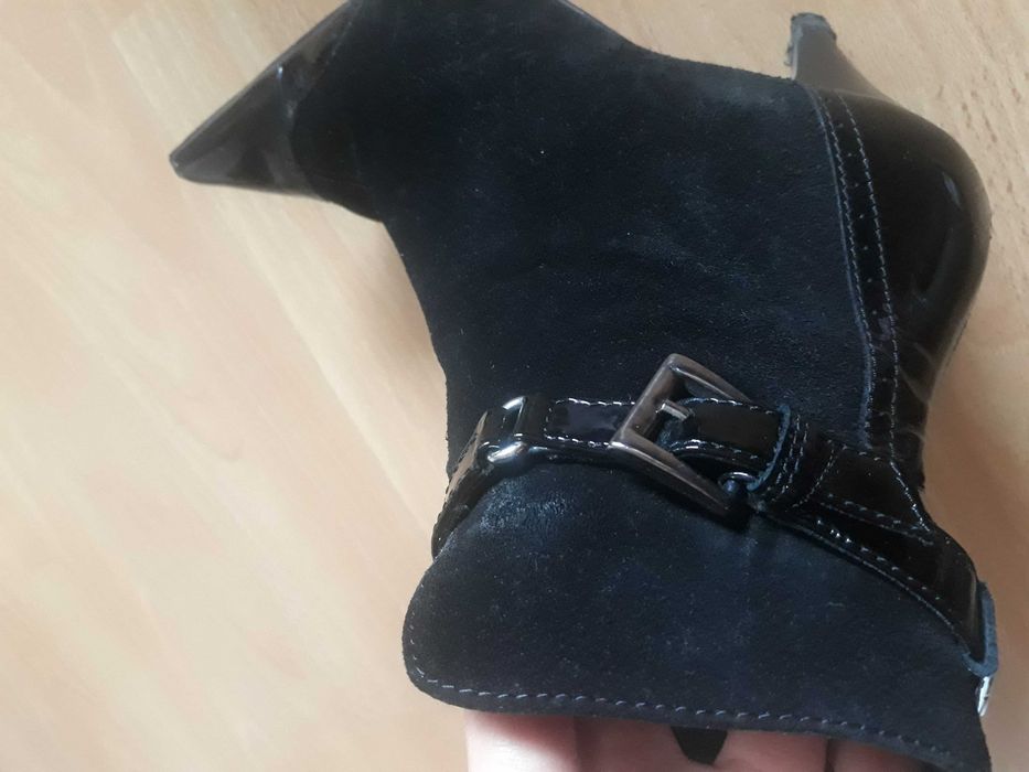 Дамски боти от естествен велур и лак "Daris"