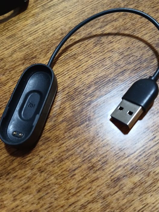 Продам ремешок для Xiaomi band 4