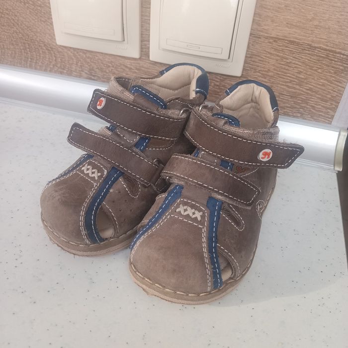 Обувь детская от года