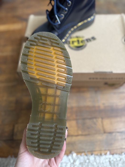 Dr. Martens обувки