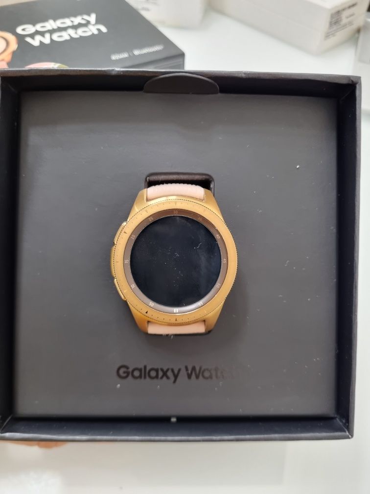 Часы Samsung galaxy watch