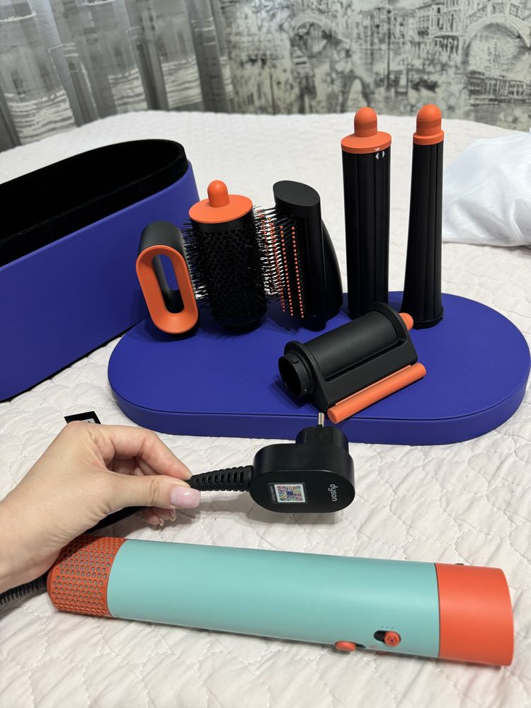 Dyson Airwrap id HS08 стайлер 1300W