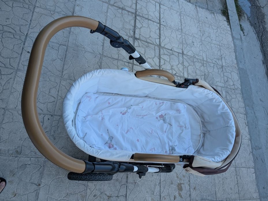 Детска количка 3 в 1 – зимен кош, летен кош и столче за кола