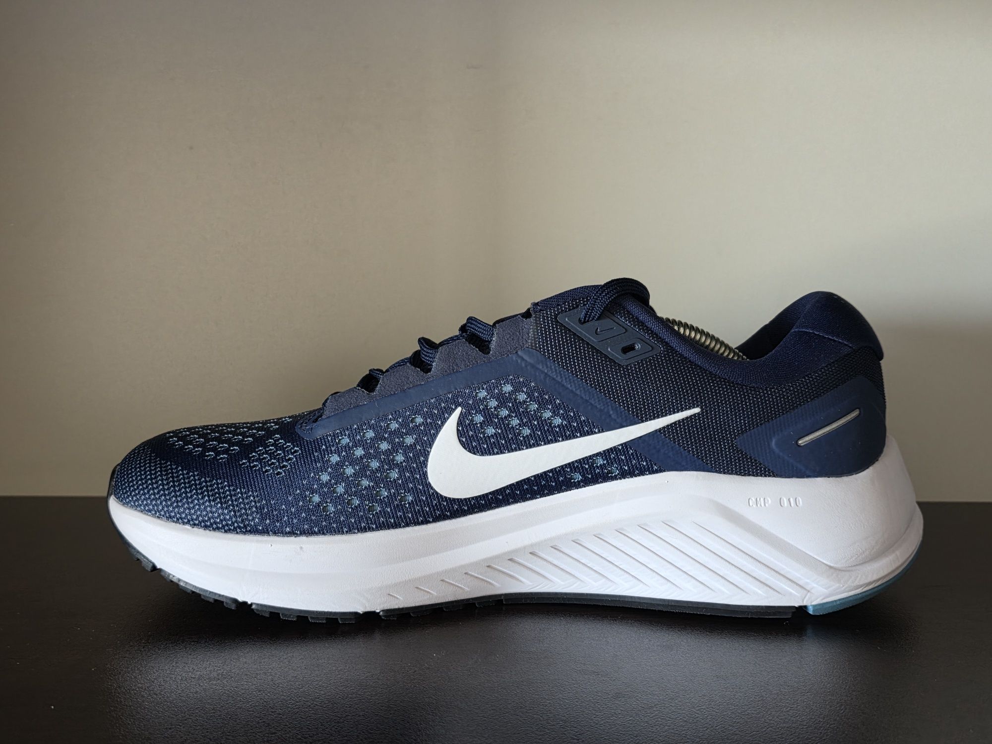 Nike AIR ZOOM STRUCTURE 23/ 45номер 29см Стелка Като Нови