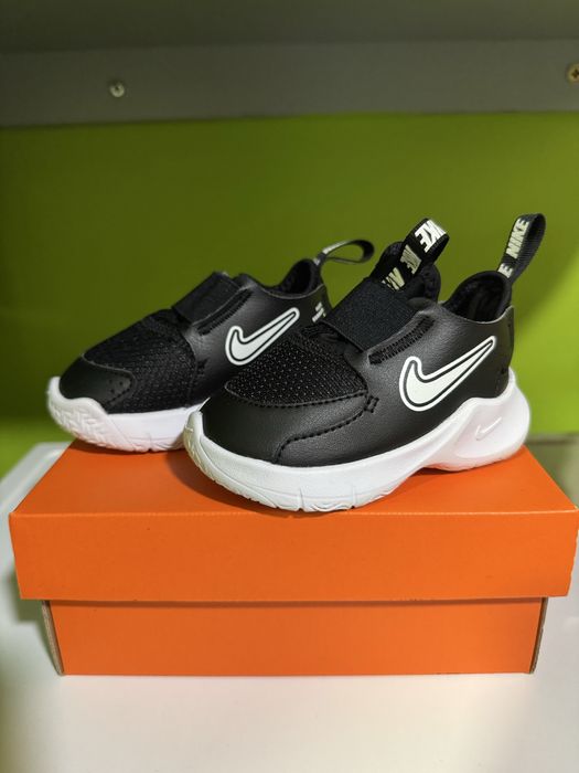 Бебешки детски маратонки Nike