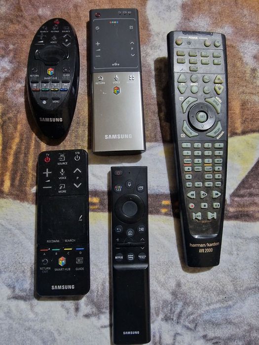 Telecomenzi tv samsung originale si harman kardon