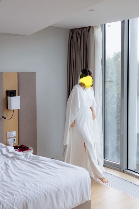 Белое Платье (ручная работа)