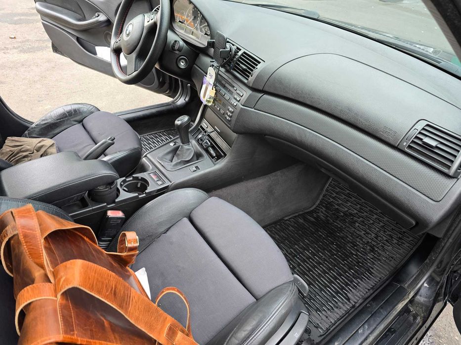 BMW E46, din 2003, stare mecanică foarte bună