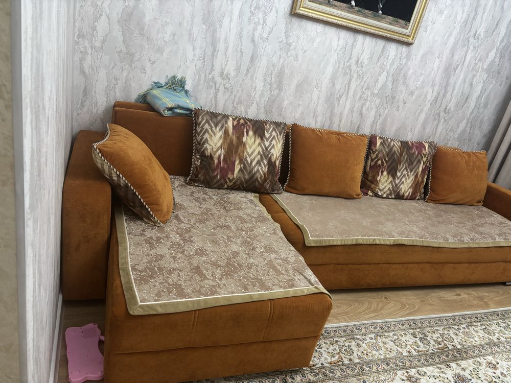 Диван для гостинной