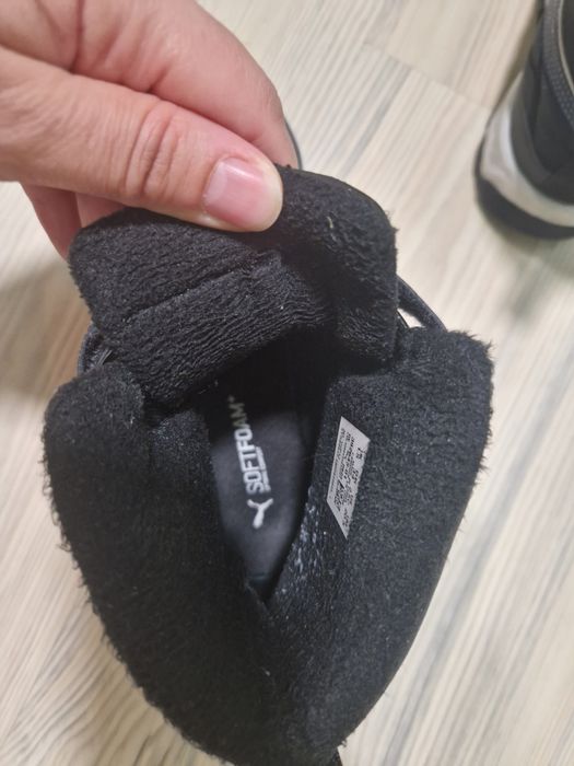Зимни обувки Puma размер 34
