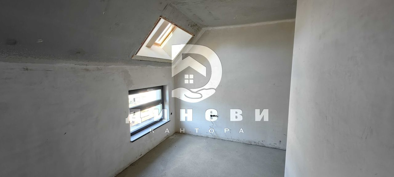 Продава се Тристаен апартамент в Стара Загора, Казански - изток - 162 кв.м за 1102 €/кв.м - Снимка #9
