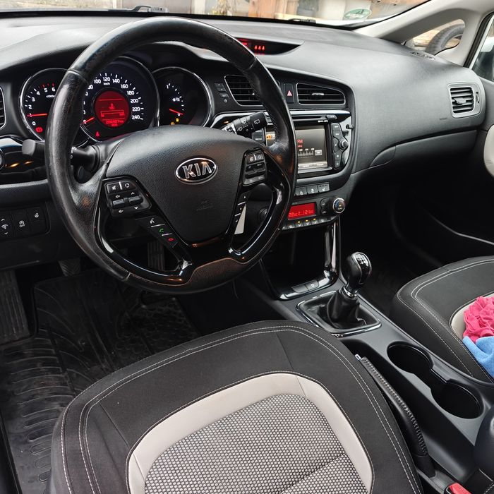 Kia Ceed 1.6 crdi, 2015