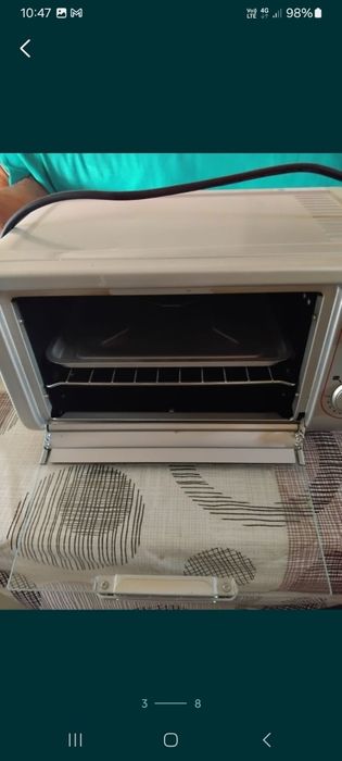 Mini cuptor electric