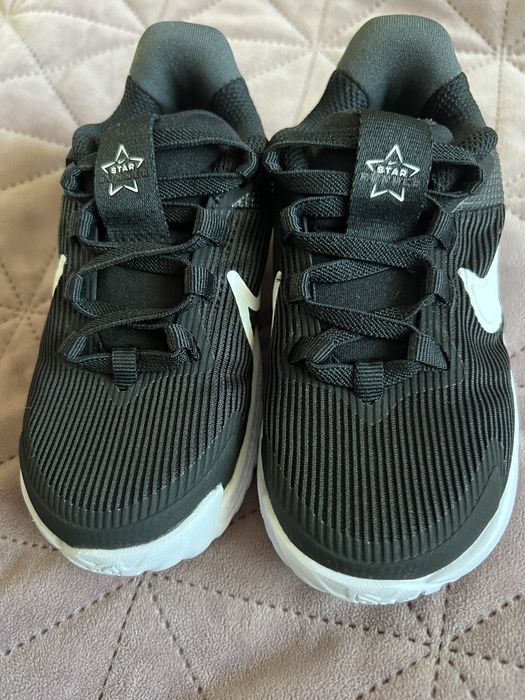 Нови детски маратонки  Nike 25ти номер