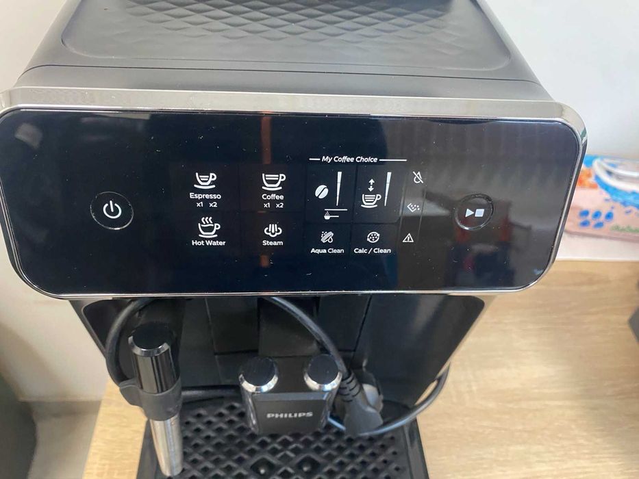 Кафеавтомат Philips Series 2200 Без капак за контейнер за кафе-зърна