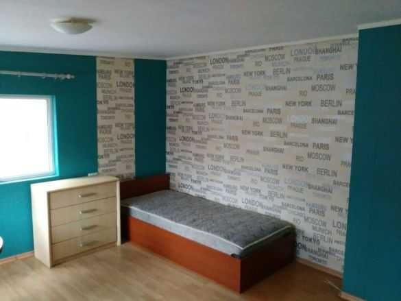 Дава се под наем Едностаен апартамент в Бургас, Център - 35 кв.м за 100 € - Снимка #3