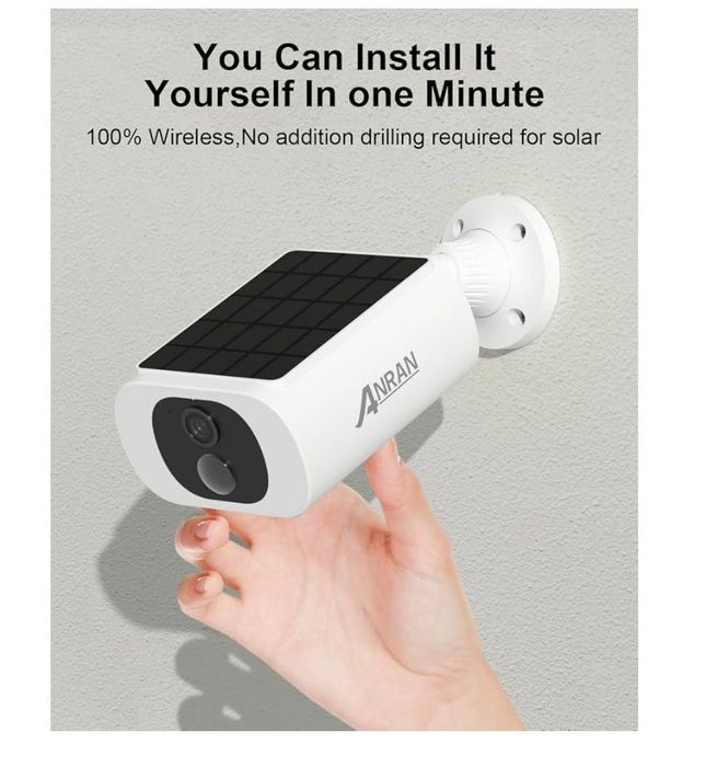 Camera de supraveghere cu incarcare solara