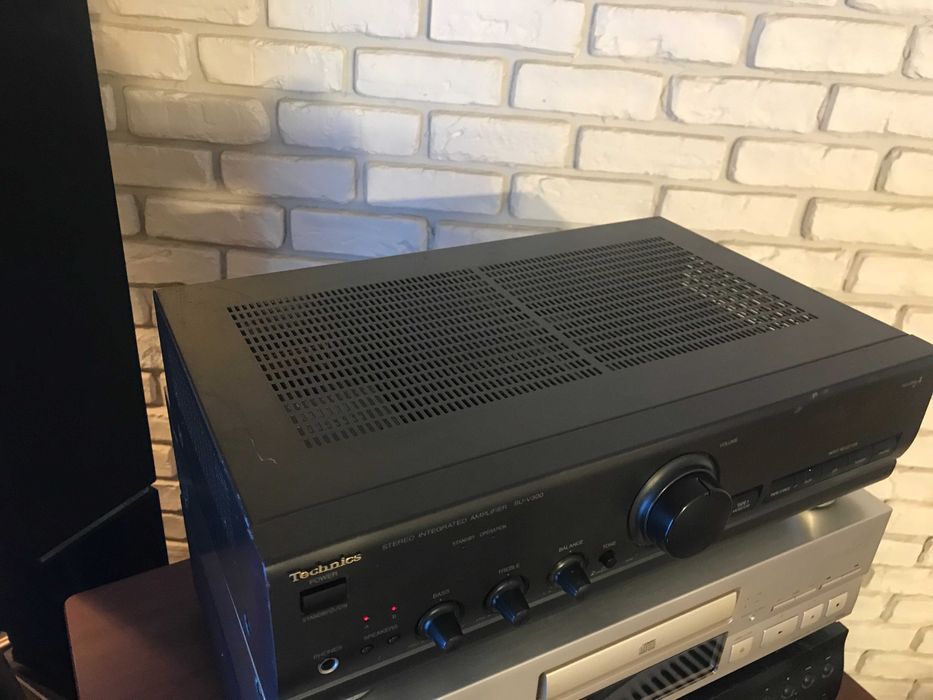 Technics SU-V300 amplificator