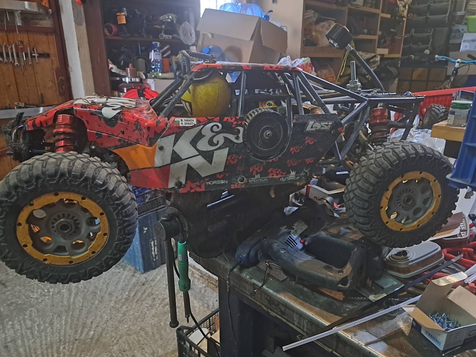 Продавам Losi dbxl 1/5