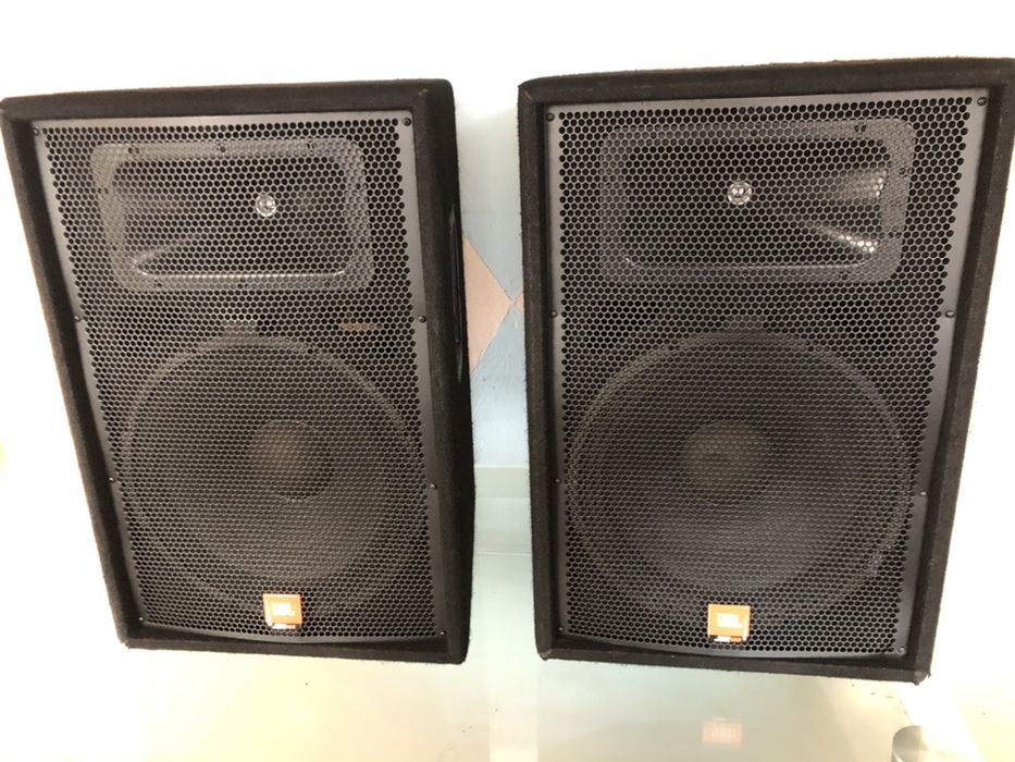 Boxe profesionale JBL JRX100