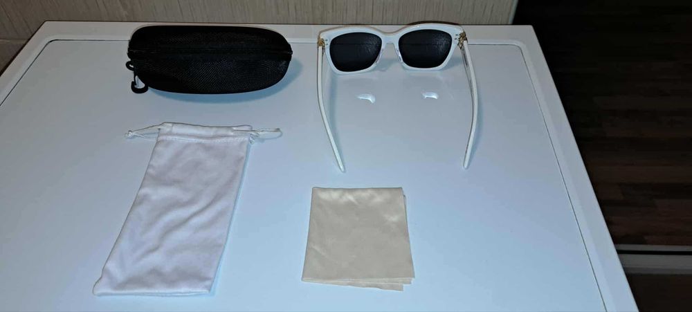 Ochelarii soare Dama Balenciaga Made in Italy