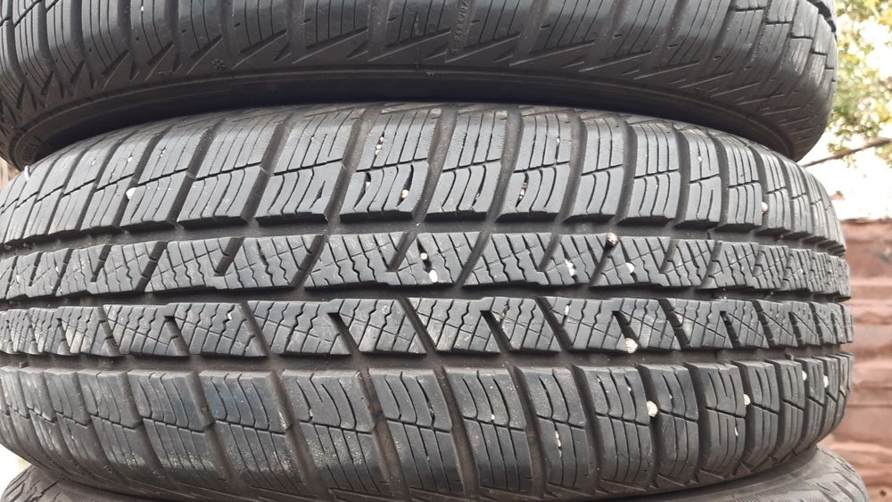 185/65r15 iarnă marca Barum preț 170 lei bucata
