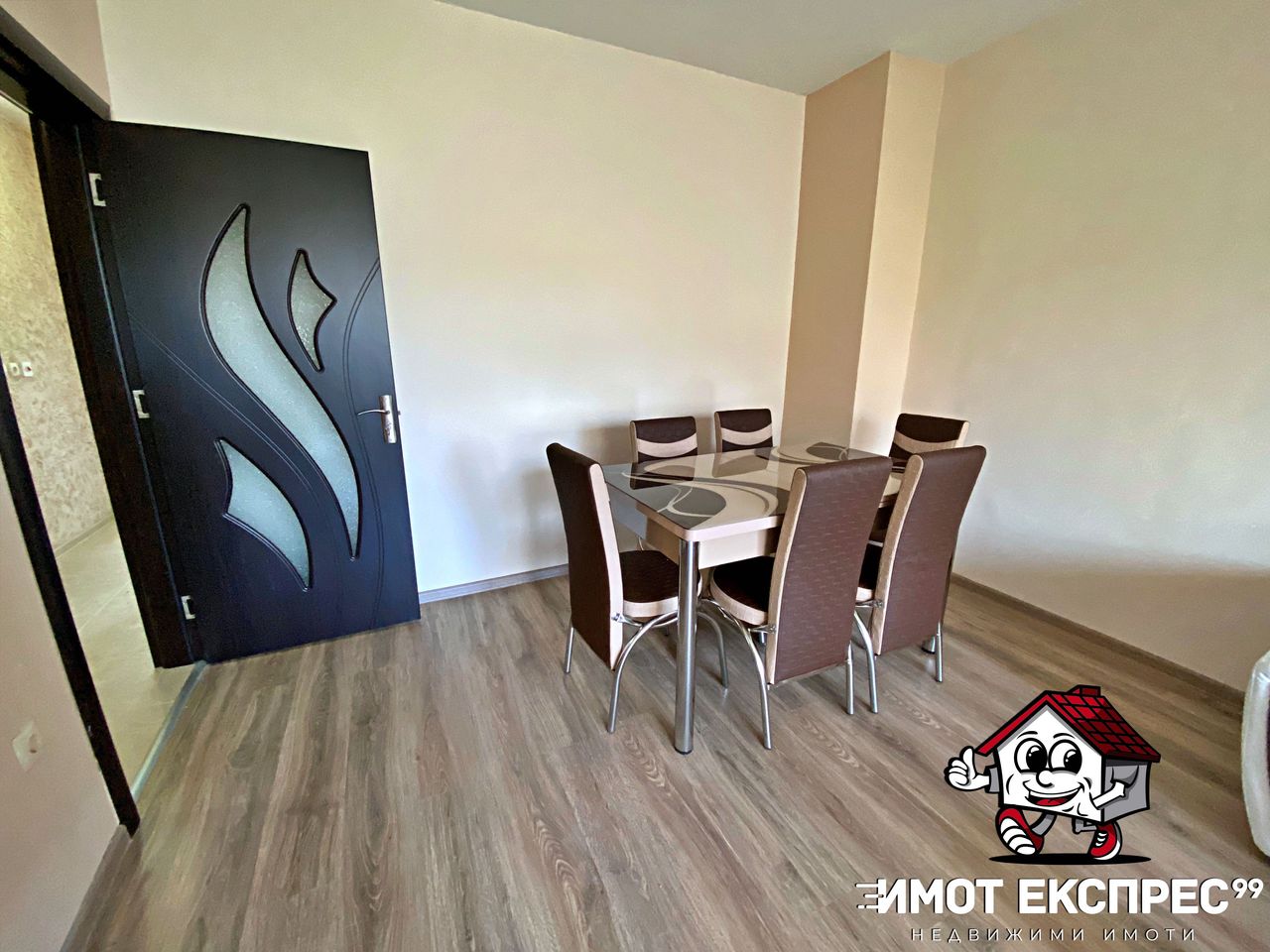 Продава се Двустаен апартамент в Асеновград - 70 кв.м за 6 €/кв.м - Снимка #6