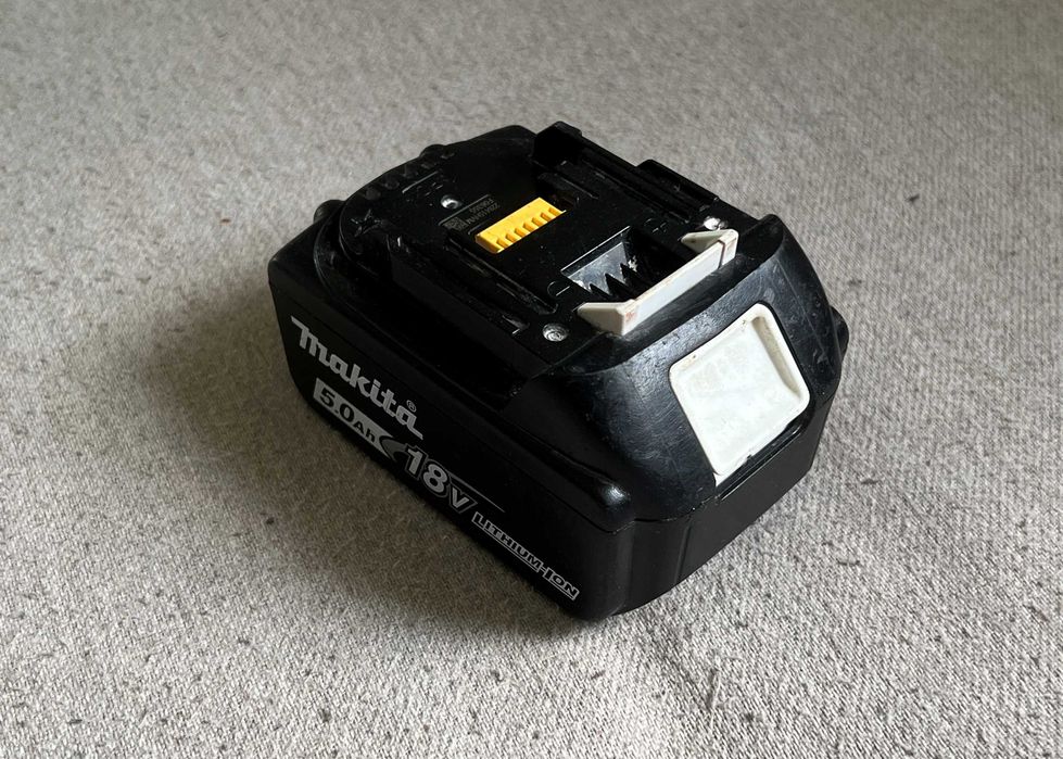 Baterie acumulator Makita 18V de 5 Ah amperi - bun