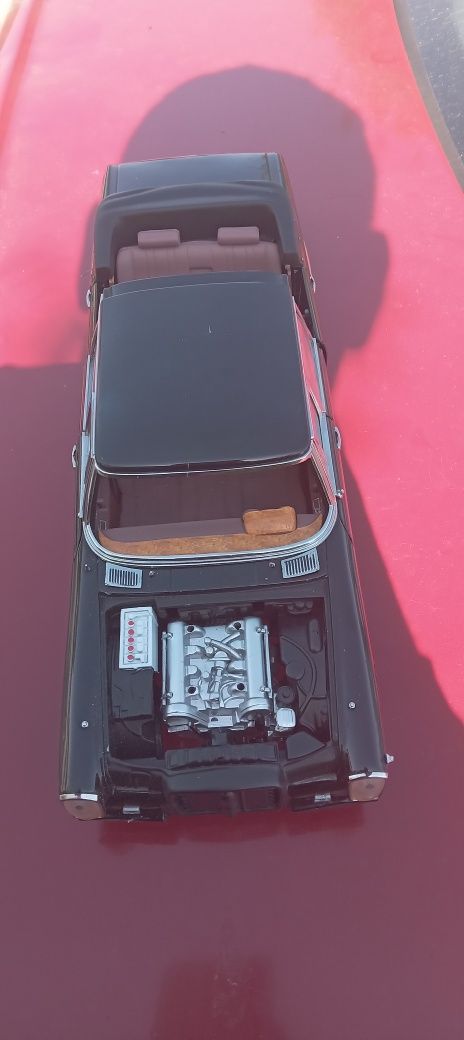 Метална количка Mercedes Pullman S600 1966  1/18