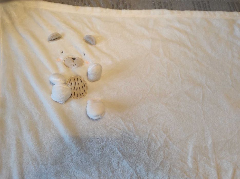 Бебешки одеяла за момиче