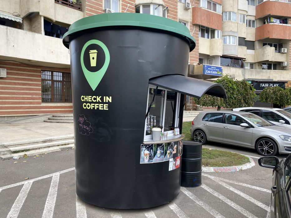 Vand afacere la cheie , coffee shop !