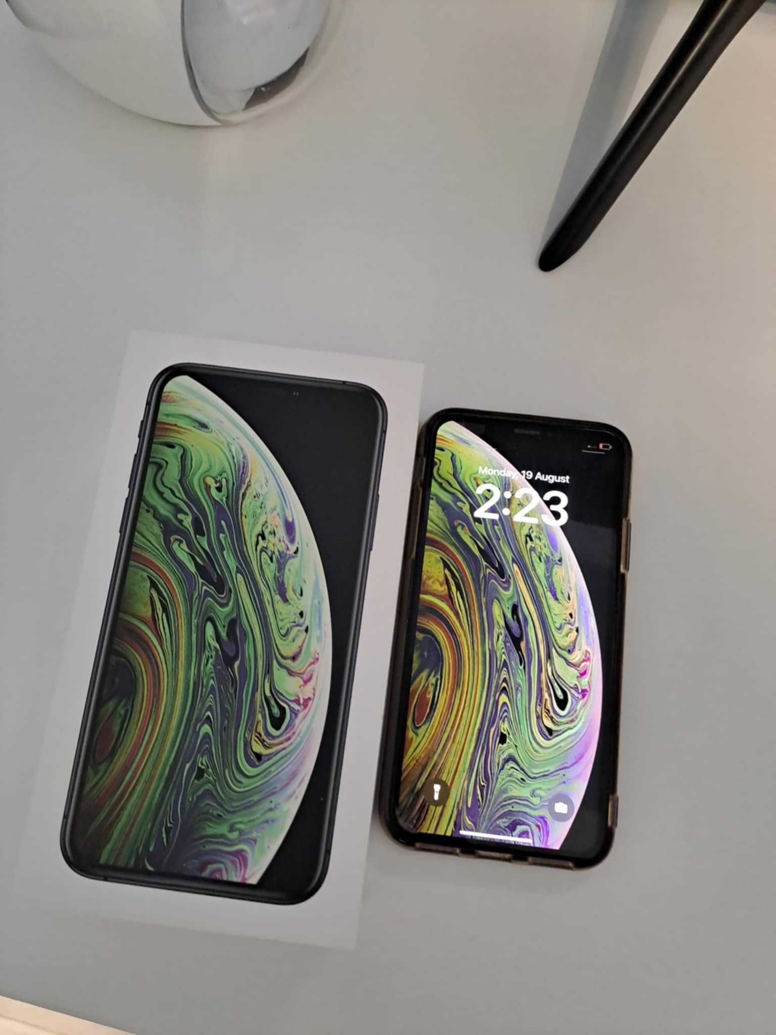 Iphone XS 64 GB с оригинално зарядно