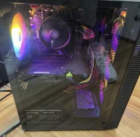 Геймърски компютър