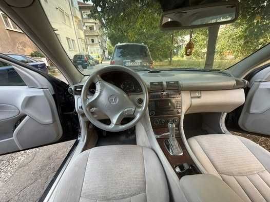 Mercedes Benz 220
