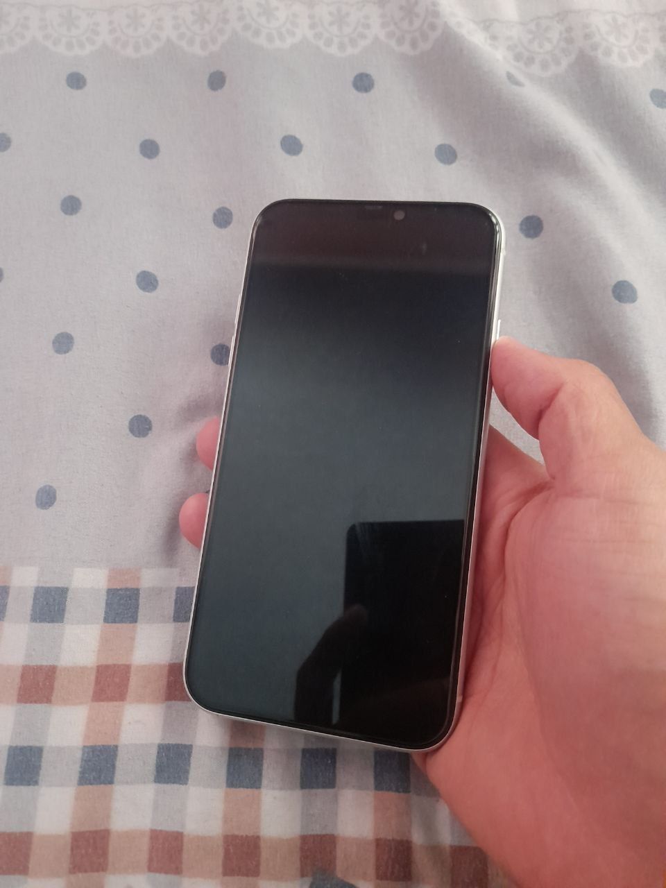 Iphone Xr  aybi yoq